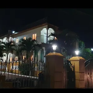 Sorina's Apartment Ocho Rios