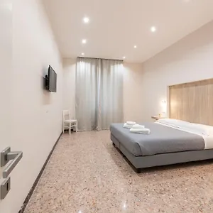 Apartment Ancient, Rome